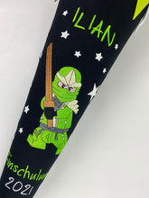 Laden Sie das Bild in den Galerie-Viewer, Schultüte Ninja/ Ninjago Stoff inkl. Papprohling 70 cm oder 85 cm ST127 & ST128