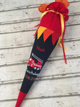 Laden Sie das Bild in den Galerie-Viewer, Schultüte Feuerwehr aus Stoff inkl. Papprohling 70cm oder 85 cm ST213 & ST214