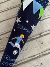 Laden Sie das Bild in den Galerie-Viewer, Schultüte Fußball Soccer aus Stoff inkl. Papprohling 70 cm oder 85 cm ST265 & ST266