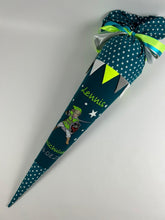 Laden Sie das Bild in den Galerie-Viewer, Schultüte Zelda aus Stoff inkl. Papprohling 70 cm oder 85 cm ST143 & ST144
