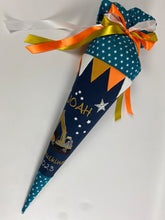 Laden Sie das Bild in den Galerie-Viewer, Schultüte Bagger aus Stoff inkl. Papprohling 70 cm oder 85 cm ST235 & ST236