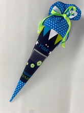 Laden Sie das Bild in den Galerie-Viewer, Schultüte Fußball Soccer aus Stoff inkl. Papprohling 70 cm oder 85 cm ST263 & ST264