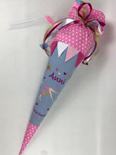 Laden Sie das Bild in den Galerie-Viewer, Schultüte Turnerin aus Stoff inkl. Papprohling 70 cm oder 85 cm ST099 & ST100