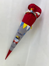 Laden Sie das Bild in den Galerie-Viewer, Schultüte VW Bulli aus Stoff inkl. Papprohling 70 cm oder 85 cm ST125 & ST126
