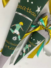 Laden Sie das Bild in den Galerie-Viewer, Schultüte Fußball Soccer aus Stoff inkl. Papprohling 70 cm oder 85 cm ST017 & ST018