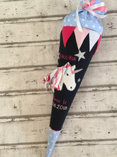 Laden Sie das Bild in den Galerie-Viewer, Schultüte Einhorn aus Stoff mit Glitzer inkl. Papprohling 70 cm oder 85 cm ST035 & ST036