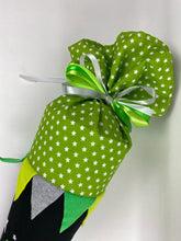 Laden Sie das Bild in den Galerie-Viewer, Schultüte Traktor aus Stoff inkl. Papprohling 70 cm oder 85 cm ST177 & ST178