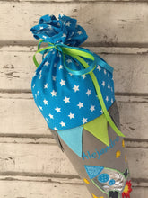 Laden Sie das Bild in den Galerie-Viewer, Schultüte Rakete aus Stoff inkl. Papprohling 70 cm oder 85 cm ST271 & ST272