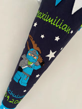 Laden Sie das Bild in den Galerie-Viewer, Schultüte Ninja/ Ninjago Stoff inkl. Papprohling 70 cm oder 85 cm ST231 & ST232