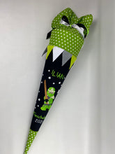 Laden Sie das Bild in den Galerie-Viewer, Schultüte Ninja/ Ninjago Stoff inkl. Papprohling 70 cm oder 85 cm ST127 & ST128