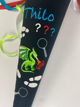 Laden Sie das Bild in den Galerie-Viewer, Schultüte drei Fragezeichen aus Stoff inkl. Papprohling 70 cm oder 85 cm ST119 & ST120