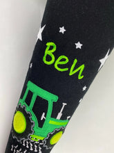 Laden Sie das Bild in den Galerie-Viewer, Schultüte Traktor aus Stoff inkl. Papprohling 70 cm oder 85 cm ST177 & ST178