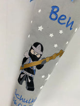 Laden Sie das Bild in den Galerie-Viewer, Schultüte Ninja/ Ninjago Stoff inkl. Papprohling 70cm oder 85 cm ST167 & ST168