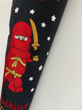 Laden Sie das Bild in den Galerie-Viewer, Schultüte Ninja/ Ninjago Stoff inkl. Papprohling 70cm oder 85 cm ST159 & ST160