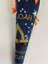 Laden Sie das Bild in den Galerie-Viewer, Schultüte Bagger aus Stoff inkl. Papprohling 70 cm oder 85 cm ST235 & ST236