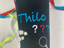 Laden Sie das Bild in den Galerie-Viewer, Schultüte drei Fragezeichen aus Stoff inkl. Papprohling 70 cm oder 85 cm ST119 & ST120