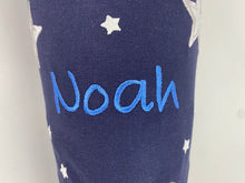 Laden Sie das Bild in den Galerie-Viewer, Schultüte Traktor aus Stoff inkl. Papprohling 70 cm oder 85 cm ST251 & ST252