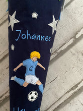 Laden Sie das Bild in den Galerie-Viewer, Schultüte Fußball Soccer aus Stoff inkl. Papprohling 70 cm oder 85 cm ST265 & ST266