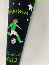 Laden Sie das Bild in den Galerie-Viewer, Schultüte Fußball Soccer aus Stoff inkl. Papprohling 70 cm oder 85 cm ST257 & ST258