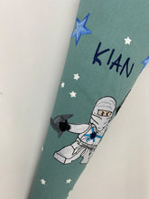 Laden Sie das Bild in den Galerie-Viewer, Schultüte Ninja aus Stoff inkl. Papprohling 70 cm oder 85 cm ST000 & ST000