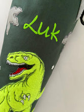 Laden Sie das Bild in den Galerie-Viewer, Schultüte Dinosaurier Stoff inkl. Papprohling 70 cm oder 85 cm ST021 & ST022