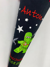 Laden Sie das Bild in den Galerie-Viewer, Schultüte Ninja/ Ninjago Stoff inkl. Papprohling 70 cm oder 85 cm ST081 & ST082
