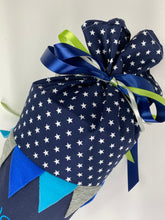 Laden Sie das Bild in den Galerie-Viewer, Schultüte Rakete Erde Astronaut Weltraum aus Stoff inkl. Papprohling 70 cm oder 85 cm ST047 & ST048