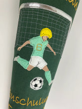 Laden Sie das Bild in den Galerie-Viewer, Schultüte Fußball Soccer aus Stoff inkl. Papprohling 70 cm oder 85 cm ST017 & ST018