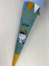 Laden Sie das Bild in den Galerie-Viewer, Schultüte VW Bulli aus Stoff inkl. Papprohling 70 cm oder 85 cm ST207 & ST208