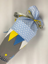 Laden Sie das Bild in den Galerie-Viewer, Schultüte VW Bulli aus Stoff inkl. Papprohling 70 cm oder 85 cm ST245 & ST246