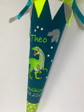 Laden Sie das Bild in den Galerie-Viewer, Schultüte Dinosaurier Stoff inkl. Papprohling 70 cm oder 85 cm ST009 & ST010