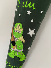 Laden Sie das Bild in den Galerie-Viewer, Schultüte Ninja/ Ninjago Stoff inkl. Papprohling 70 cm oder 85cm ST165 & ST166