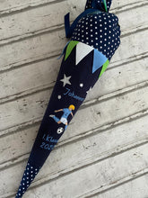 Laden Sie das Bild in den Galerie-Viewer, Schultüte Fußball Soccer aus Stoff inkl. Papprohling 70 cm oder 85 cm ST225 & ST226