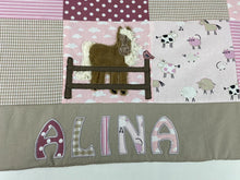 Laden Sie das Bild in den Galerie-Viewer, Babydecke/Krabbeldecke *Patchwork / Pferd* KRD3002