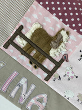 Laden Sie das Bild in den Galerie-Viewer, Babydecke/Krabbeldecke *Patchwork / Pferd* KRD3002