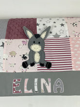 Laden Sie das Bild in den Galerie-Viewer, Babydecke/Krabbeldecke *Patchwork Eselchen* KRD3005