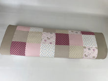 Laden Sie das Bild in den Galerie-Viewer, Babydecke/ Krabbeldecke *Patchwork Eselchen* KRD3020
