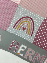 Laden Sie das Bild in den Galerie-Viewer, Babydecke/ Krabbeldecke *Patchwork Regenbogen * KRD3018