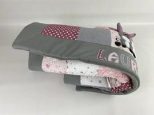 Laden Sie das Bild in den Galerie-Viewer, Babydecke/Krabbeldecke *Patchwork Eselchen* KRD3009