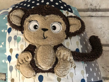 Laden Sie das Bild in den Galerie-Viewer, Babydecke/Krabbeldecke *Patchwork Affe* KRD3010