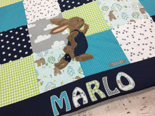 Laden Sie das Bild in den Galerie-Viewer, Babydecke/Krabbeldecke *Patchwork Schnuffelhase* KRD3016