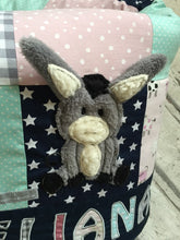 Laden Sie das Bild in den Galerie-Viewer, Babydecke/Krabbeldecke *Patchwork Esel* KRD3015
