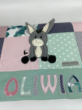 Laden Sie das Bild in den Galerie-Viewer, Babydecke/Krabbeldecke *Patchwork Eukalyptus/Esel* KRD3004