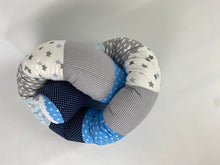 Laden Sie das Bild in den Galerie-Viewer, Bettschlange/Lagerungshilfe/Stillkissen Traum für Jungs *Patchwork* BS0010