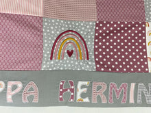 Laden Sie das Bild in den Galerie-Viewer, Babydecke/ Krabbeldecke *Patchwork Regenbogen * KRD3018