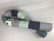 Laden Sie das Bild in den Galerie-Viewer, Bettschlage/Lagerungshilfe/ in altmint, grau Tönen *Patchwork* BS0007