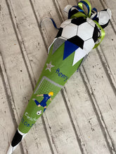 Laden Sie das Bild in den Galerie-Viewer, Schultüte Fußball Soccer aus Stoff inkl. Papprohling 70 cm oder 85 cm ST181 &amp; ST182
