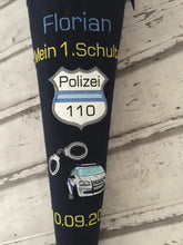 Laden Sie das Bild in den Galerie-Viewer, Schultüte Polizei aus Stoff inkl. Papprohling 70 cm oder 85 cm ST219 &amp; ST220
