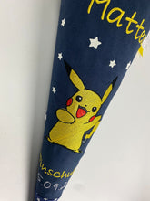 Laden Sie das Bild in den Galerie-Viewer, Schultüte Pikachu aus Stoff inkl. Papprohling 70 cm oder 85 cm ST003 &amp; ST004
