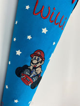 Laden Sie das Bild in den Galerie-Viewer, Schultüte Super Mario Stoff inkl. Papprohling 70 cm oder 85 cm ST001 &amp; ST002
